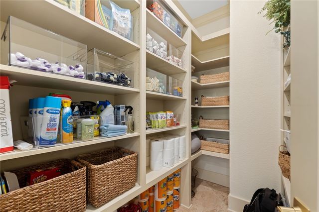 837 N Gregg Avenue, Fayetteville, AR 72701