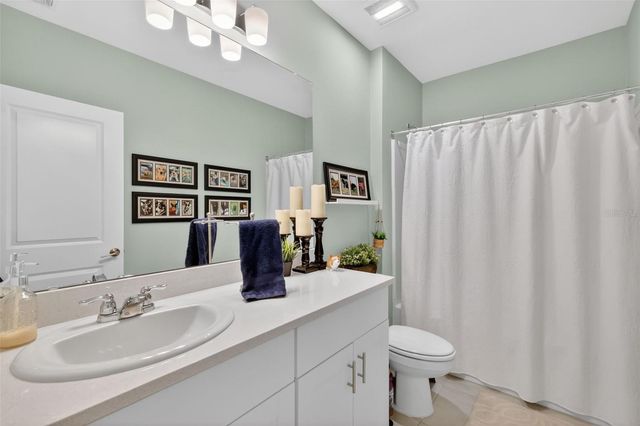 33692 SKY BLOSSOM CIRCLE, Leesburg, FL 34788