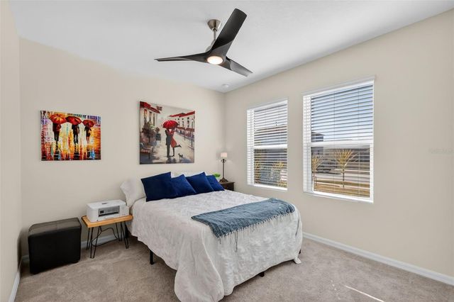 33692 SKY BLOSSOM CIRCLE, Leesburg, FL 34788