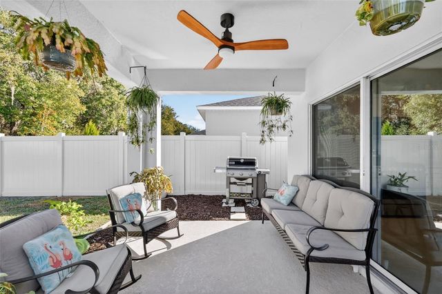 33692 SKY BLOSSOM CIRCLE, Leesburg, FL 34788