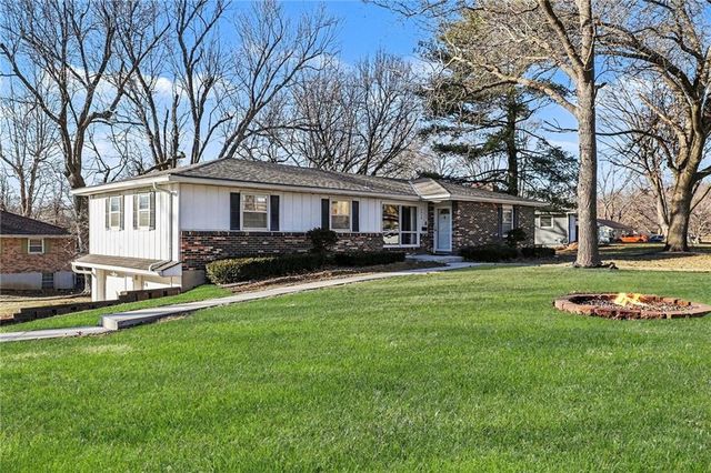 2822 N 83rd Terrace, Kansas City, KS 66109