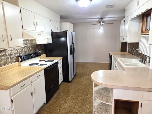 932 Afton Street, Kingsport, TN 37660