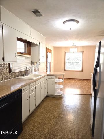 932 Afton Street, Kingsport, TN 37660