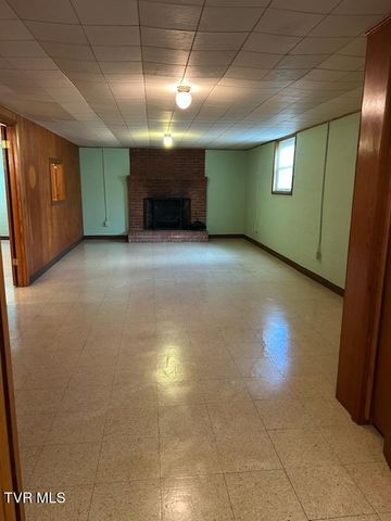 932 Afton Street, Kingsport, TN 37660