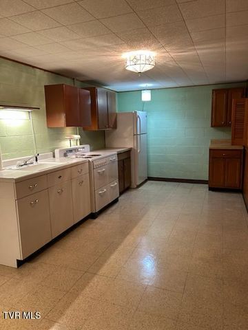932 Afton Street, Kingsport, TN 37660