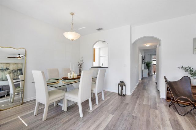 10573 NW 56th Pl, Coral Springs, FL 33076