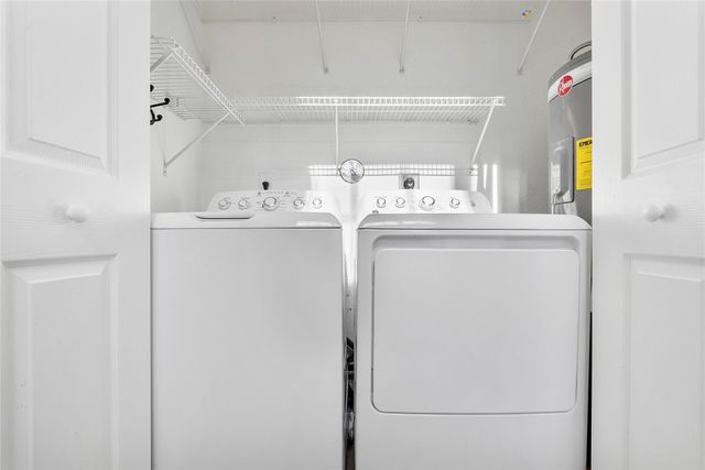 10573 NW 56th Pl, Coral Springs, FL 33076