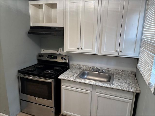667 Thurmond Street NW, Atlanta, GA 30314