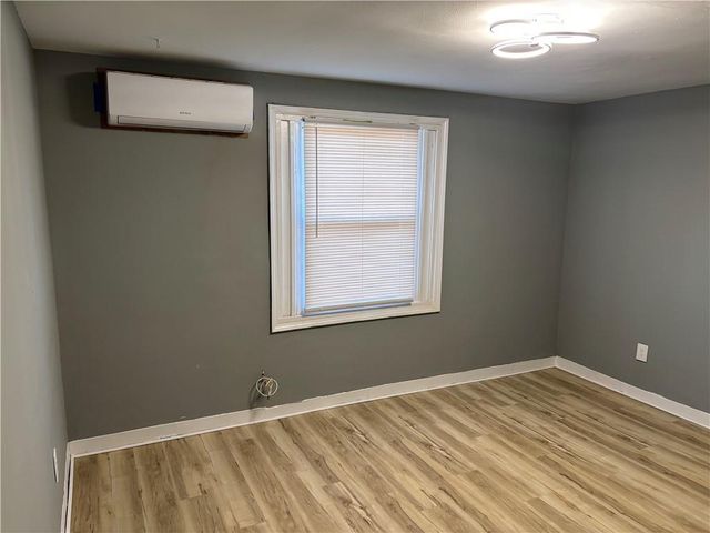 667 Thurmond Street NW, Atlanta, GA 30314