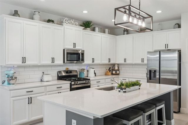 1144 CAVENDER CREEK ROAD, Minneola, FL 34715