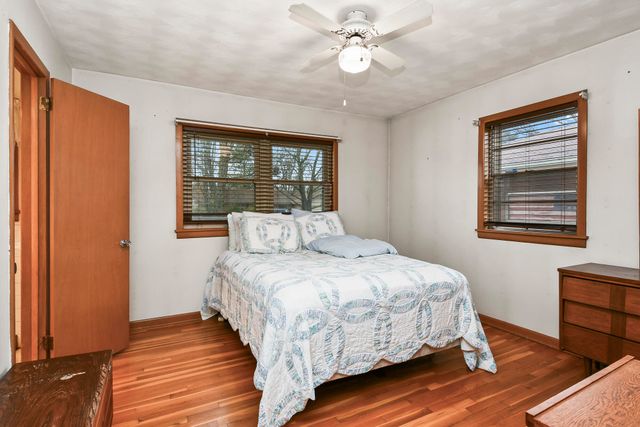 1962 S Westwood Avenue, Springfield, MO 65807