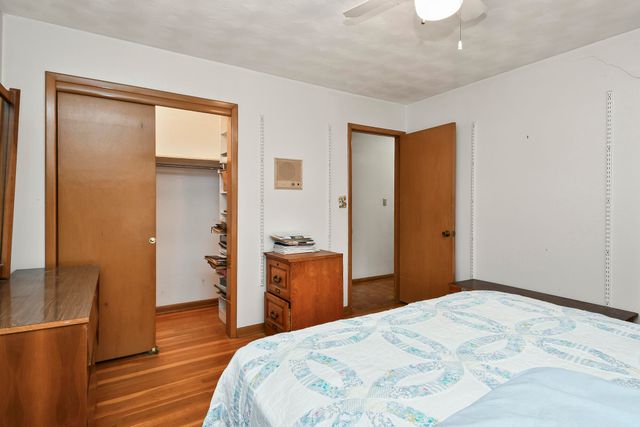 1962 S Westwood Avenue, Springfield, MO 65807