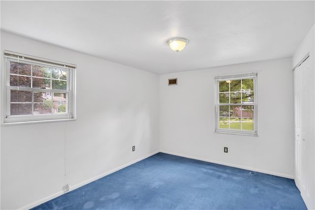 176 Richmore Dr, Penn Hills, PA 15147