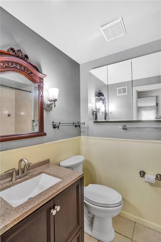 176 Richmore Dr, Penn Hills, PA 15147