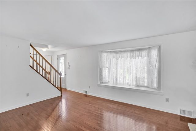 176 Richmore Dr, Penn Hills, PA 15147