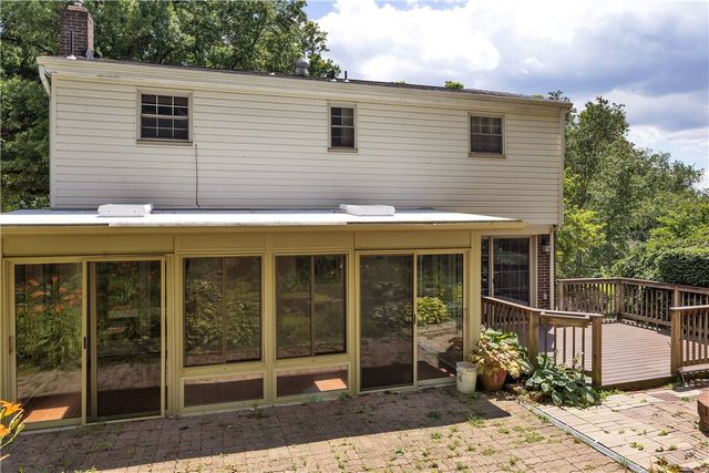 176 Richmore Dr, Penn Hills, PA 15147