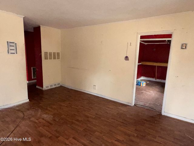 500 Marilyn Drive, Kinston, NC 28501