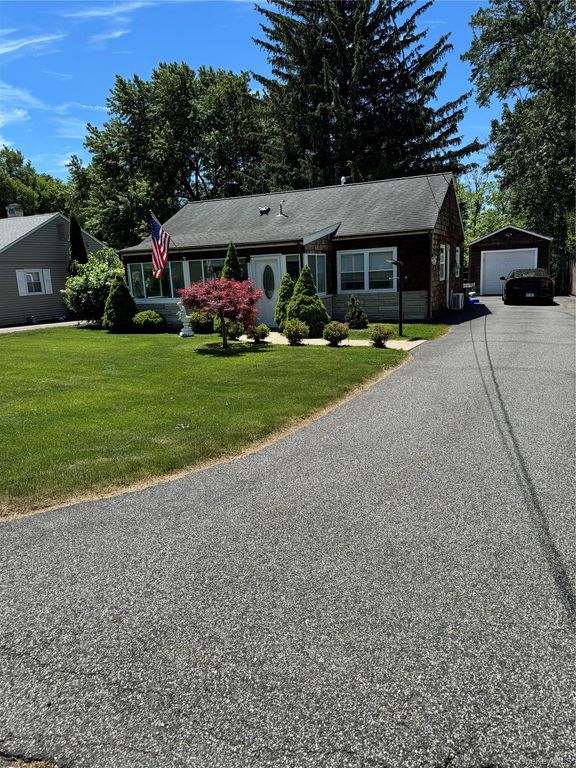 10 Forshee Street, Monroe, NY 10950 — exterior