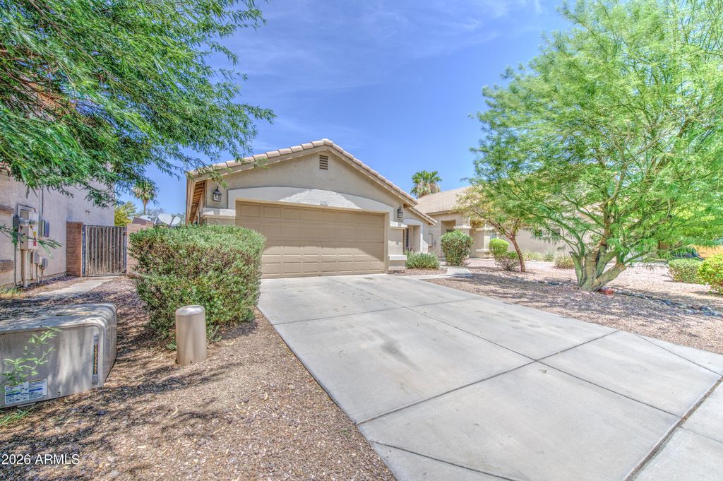 13526 W BERRIDGE Lane, Litchfield Park, AZ 85340 — exterior