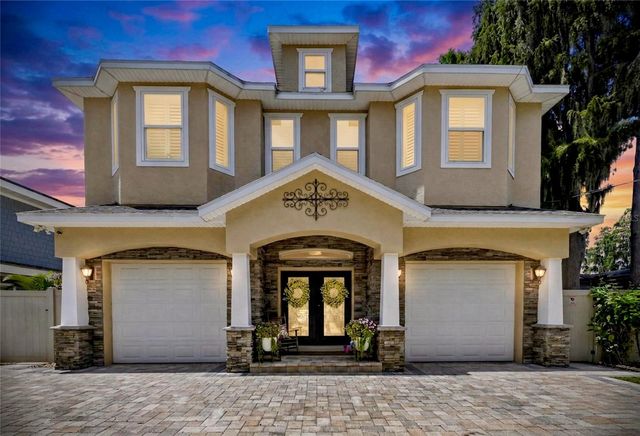 303 W CHAPMAN ROAD, Lutz, FL 33548