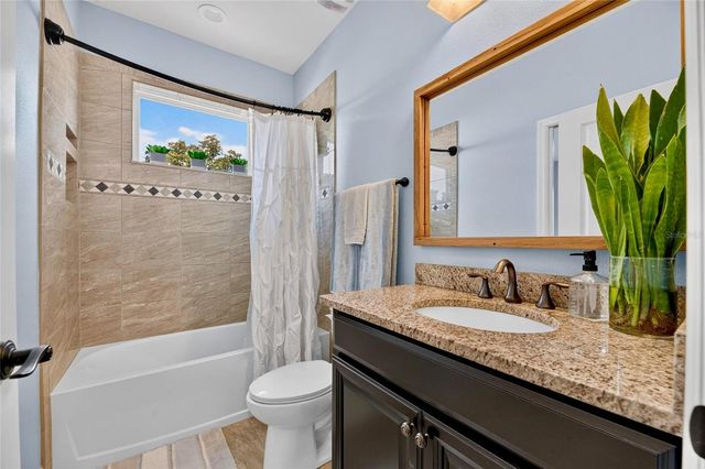 303 W CHAPMAN ROAD, Lutz, FL 33548