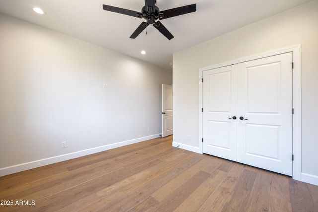 2268 ROUNDABOUT Circle, Overgaard, AZ 85933