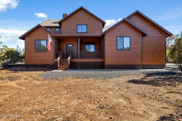 2268 ROUNDABOUT Circle, Overgaard, AZ 85933