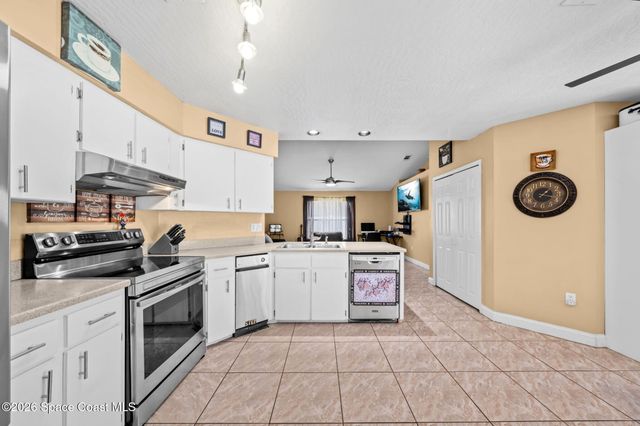 413 Lisa Road NE, Palm Bay, FL 32907