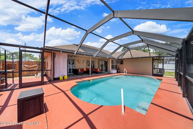 413 Lisa Road NE, Palm Bay, FL 32907