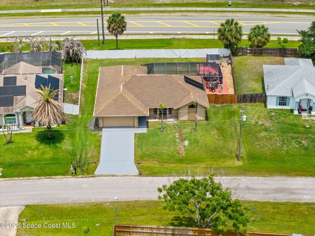 413 Lisa Road NE, Palm Bay, FL 32907