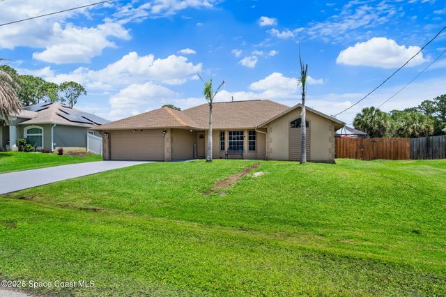413 Lisa Road NE, Palm Bay, FL 32907