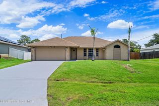 413 Lisa Road NE, Palm Bay, FL 32907