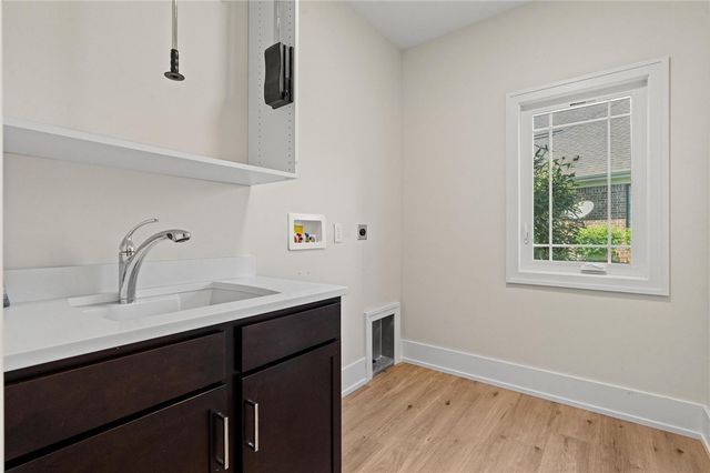1380 Highland Lane, Beavercreek Twp, OH 45385
