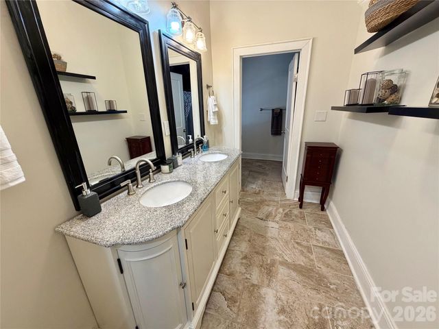 715 E Marion Street, Shelby, NC 28150