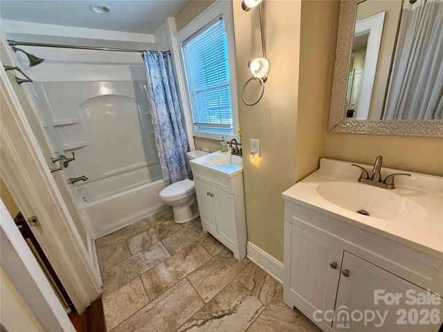 715 E Marion Street, Shelby, NC 28150