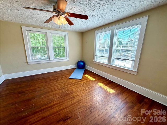 715 E Marion Street, Shelby, NC 28150