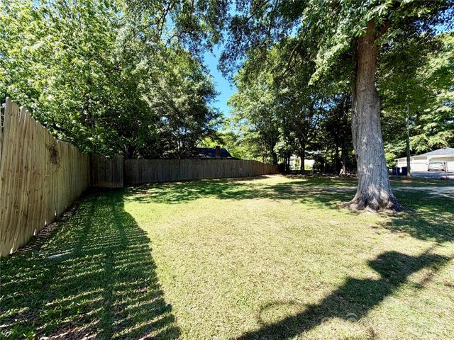 715 E Marion Street, Shelby, NC 28150