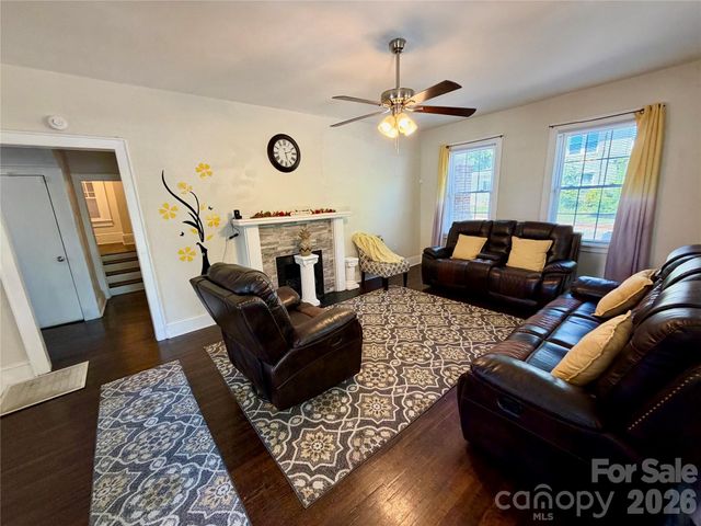 715 E Marion Street, Shelby, NC 28150