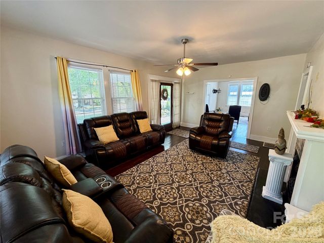 715 E Marion Street, Shelby, NC 28150