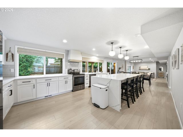 1521 Se 123RD Ave, Vancouver, WA 98683