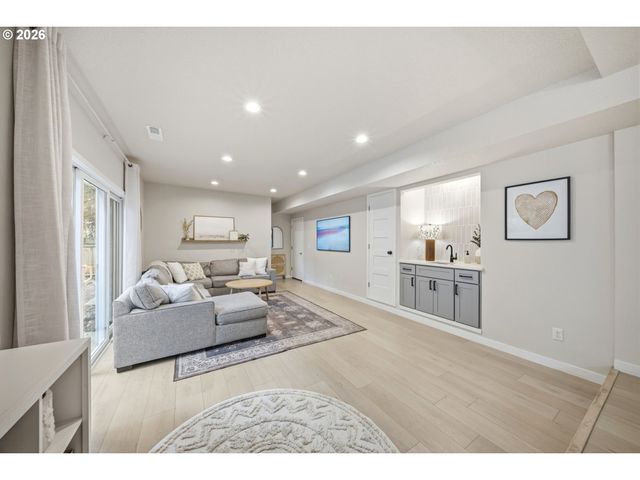 1521 Se 123RD Ave, Vancouver, WA 98683