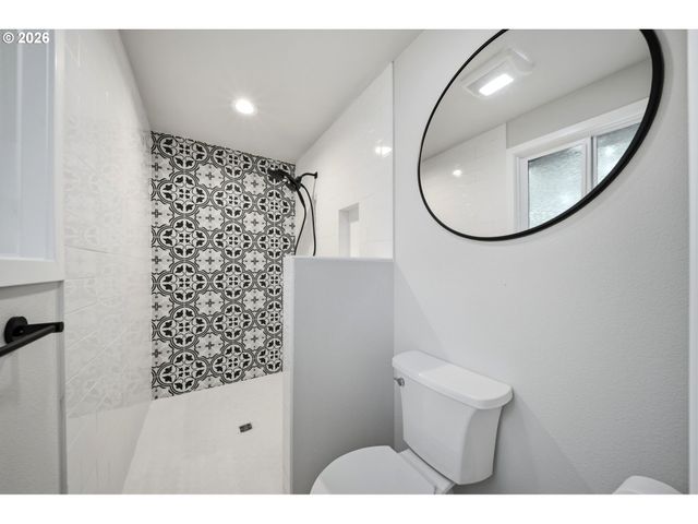 1521 Se 123RD Ave, Vancouver, WA 98683
