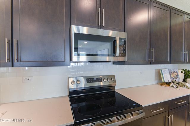 96038 COLLEGE Parkway, Fernandina Beach, FL 32034