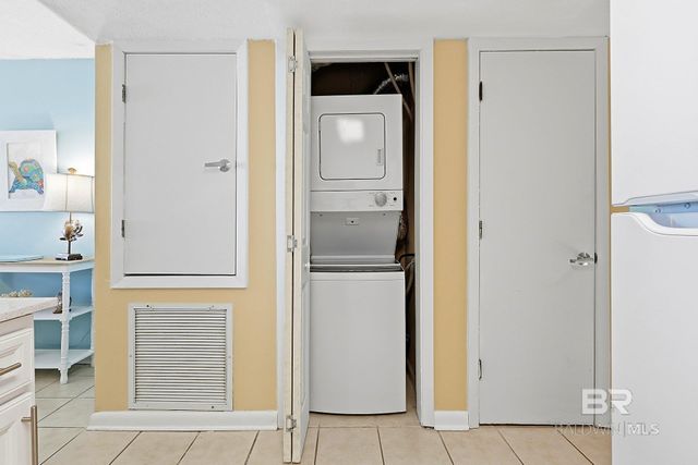 939 WEST BEACH Boulevard 803, Gulf Shores, AL 36542