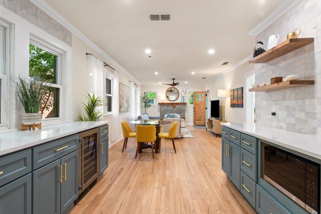 4501 Pershing Avenue, Fort Worth, TX 76107