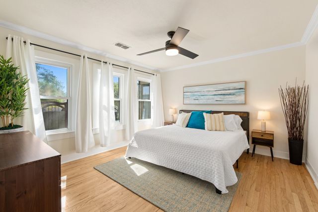 4501 Pershing Avenue, Fort Worth, TX 76107