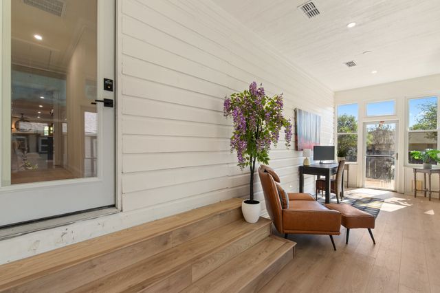 4501 Pershing Avenue, Fort Worth, TX 76107