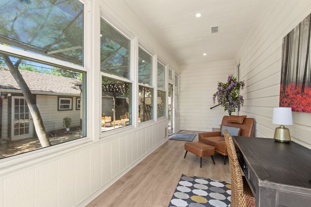 4501 Pershing Avenue, Fort Worth, TX 76107