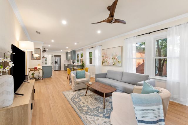 4501 Pershing Avenue, Fort Worth, TX 76107