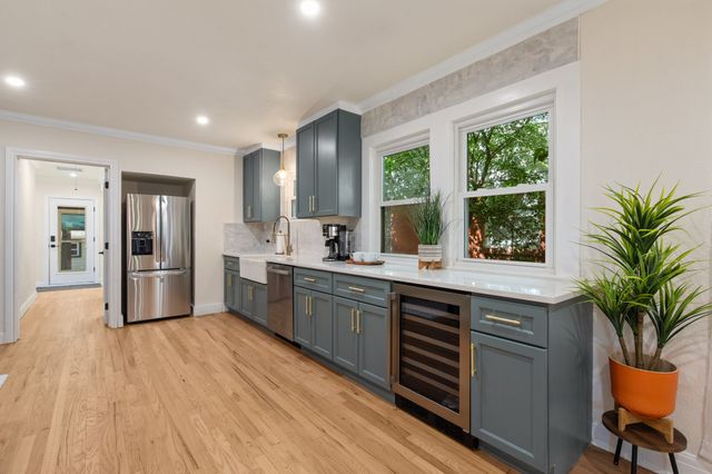 4501 Pershing Avenue, Fort Worth, TX 76107